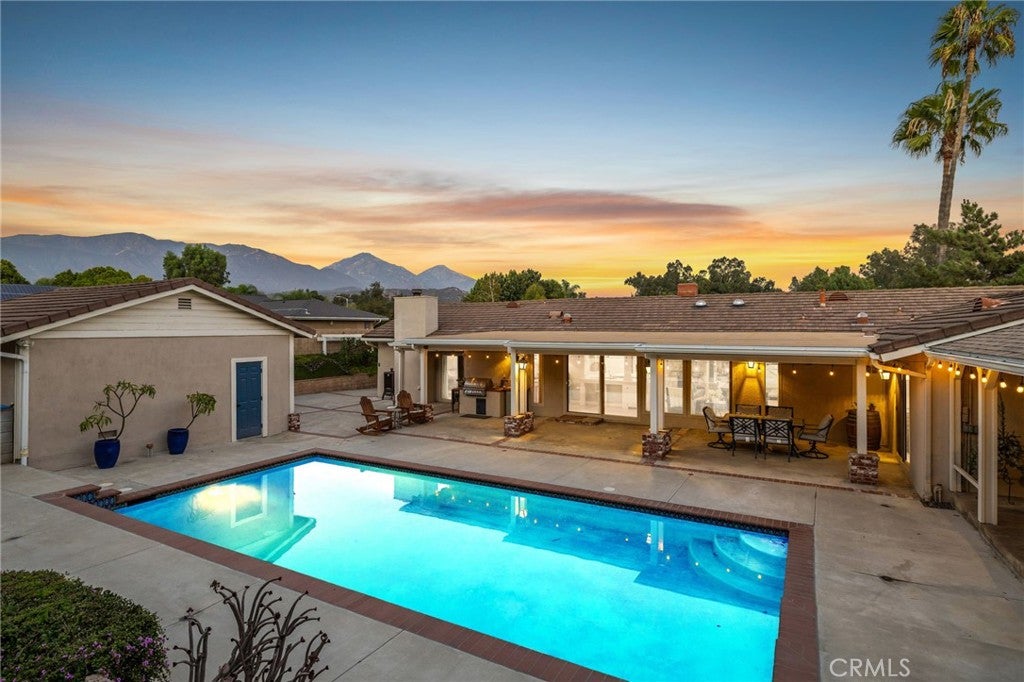 La Verne, California, 91750, United States, 4 Bedrooms Bedrooms, ,2 BathroomsBathrooms,Residential,Active,1961967