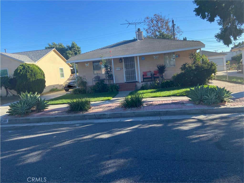 2608 E VAN BUREN ST, LONG BEACH, CA 90810, photo 1 of 30