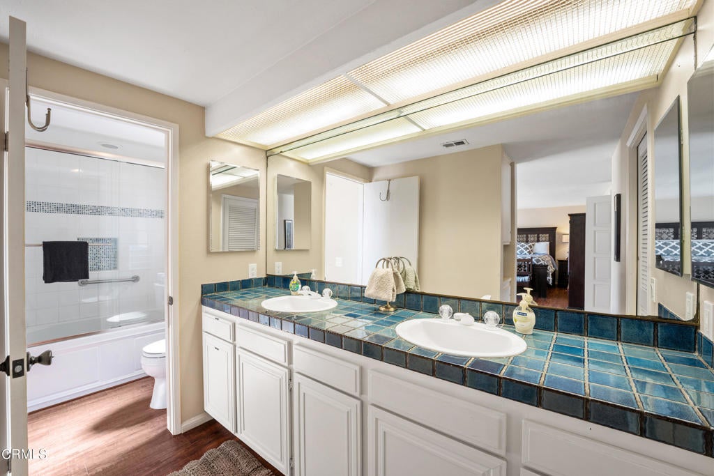 Oxnard, California, 93035, United States, 3 Bedrooms Bedrooms, ,3 BathroomsBathrooms,Residential,Active,1973527