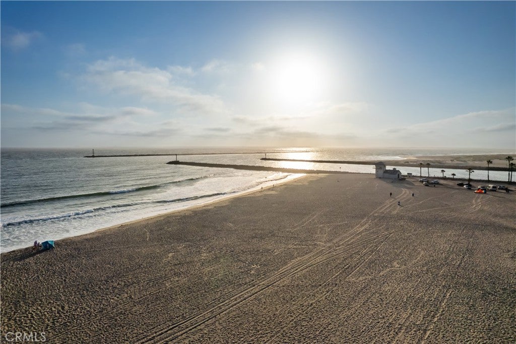 Oxnard, California, 93035, United States, ,4 BathroomsBathrooms,Residential,Active,1839447