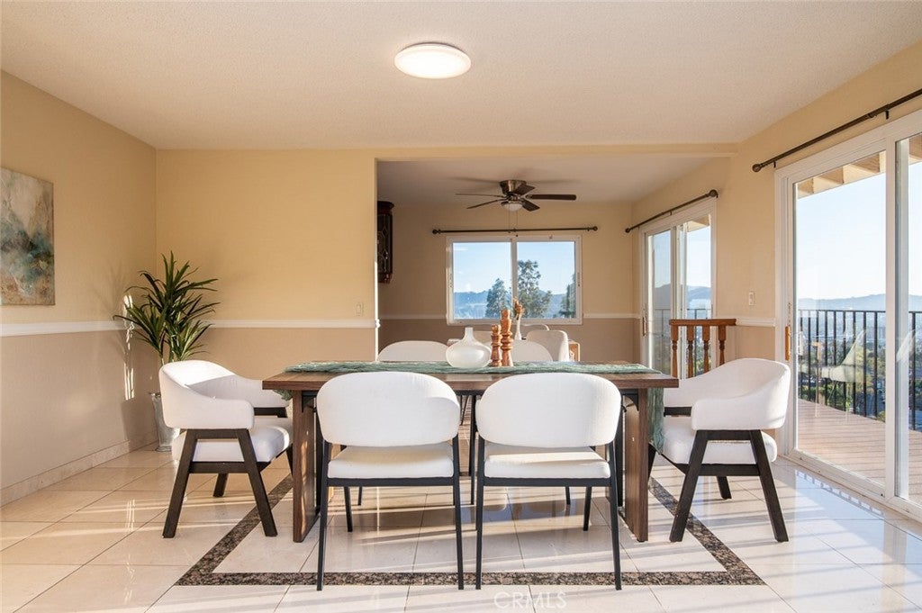 Burbank, California, 91501, United States, 5 Bedrooms Bedrooms, ,5 BathroomsBathrooms,Residential,Active,1943797