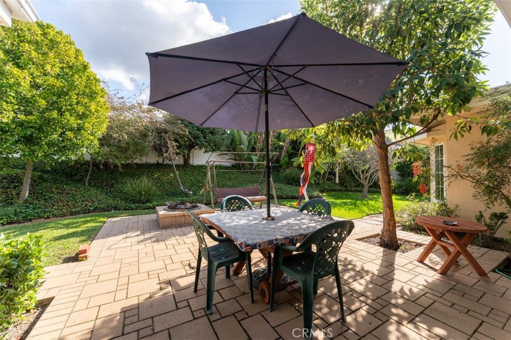 Irvine, California, 92603, United States, 4 Bedrooms Bedrooms, ,3 BathroomsBathrooms,Residential,Active,2001333