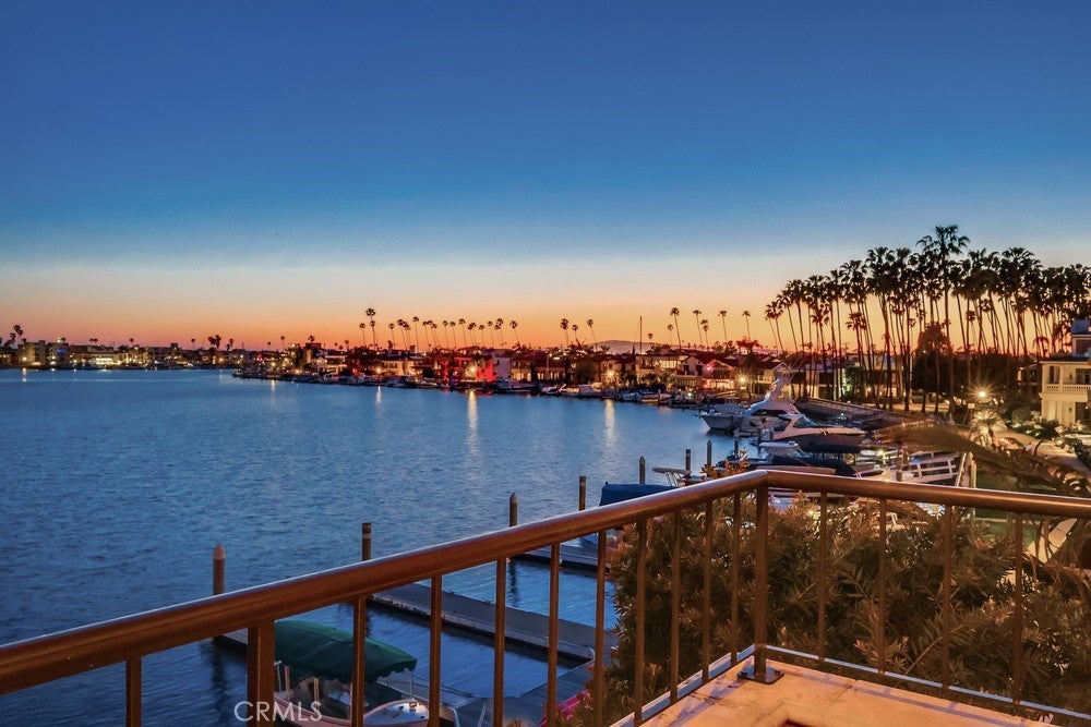 Long Beach, California, 90803, United States, 4 Bedrooms Bedrooms, ,4 BathroomsBathrooms,Residential,Active,1903219
