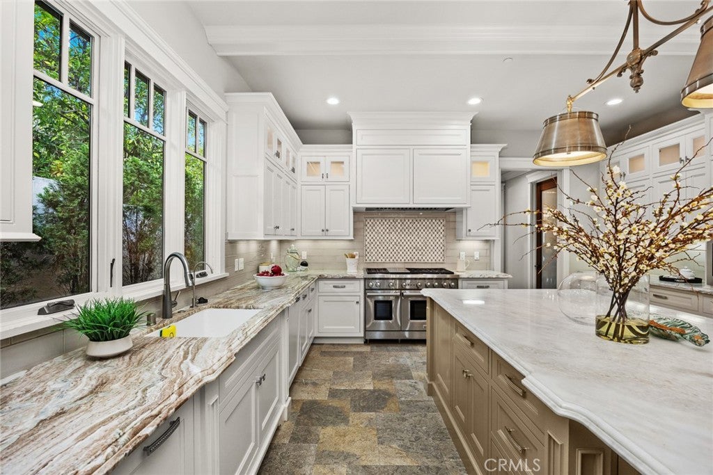 Arcadia, California, 91007, United States, 5 Bedrooms Bedrooms, ,6 BathroomsBathrooms,Residential,Active,1952997