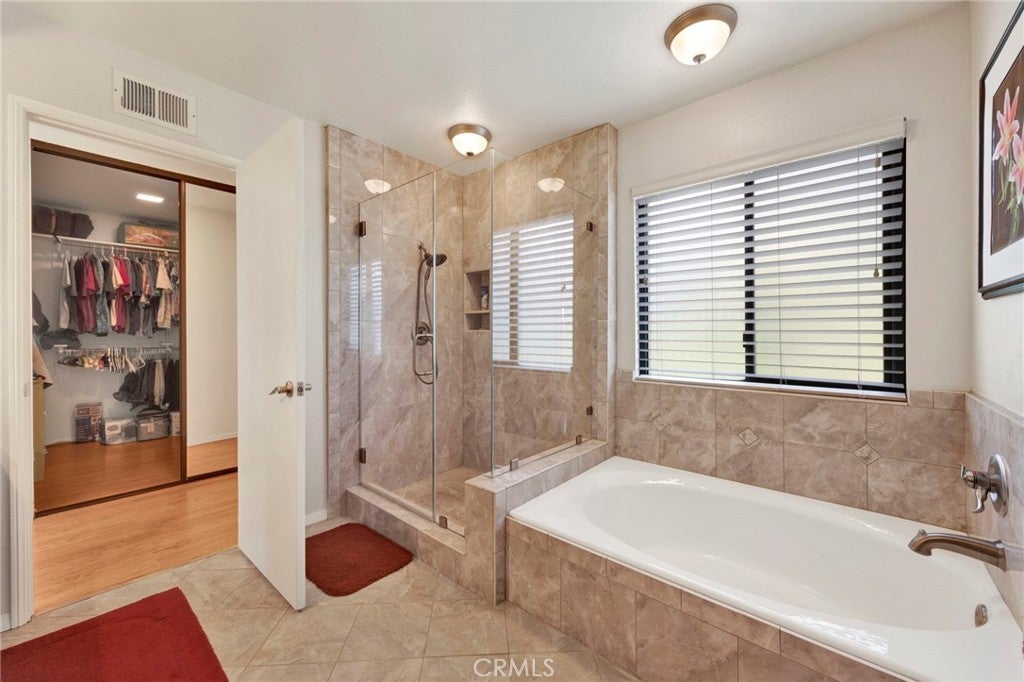 Glendale, California, 91206, United States, 4 Bedrooms Bedrooms, ,4 BathroomsBathrooms,Residential,Active,2012922