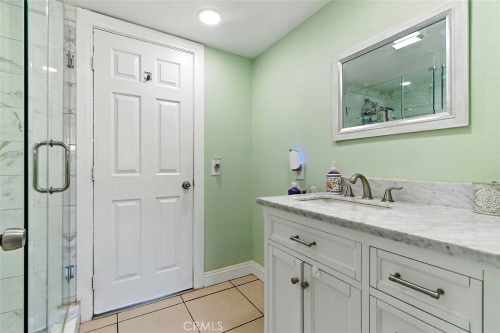 La Habra, California, 90631, United States, 6 Bedrooms Bedrooms, ,4 BathroomsBathrooms,Residential,Active,1929656