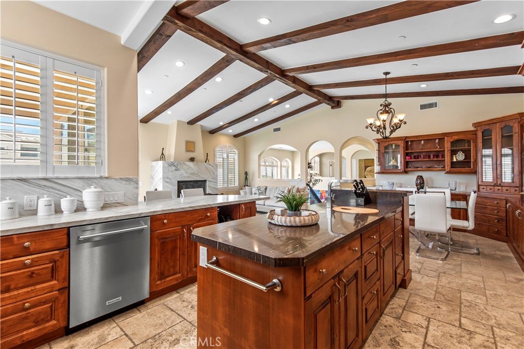 Oxnard, California, 93035, United States, 3 Bedrooms Bedrooms, ,3 BathroomsBathrooms,Residential,Active,2009405