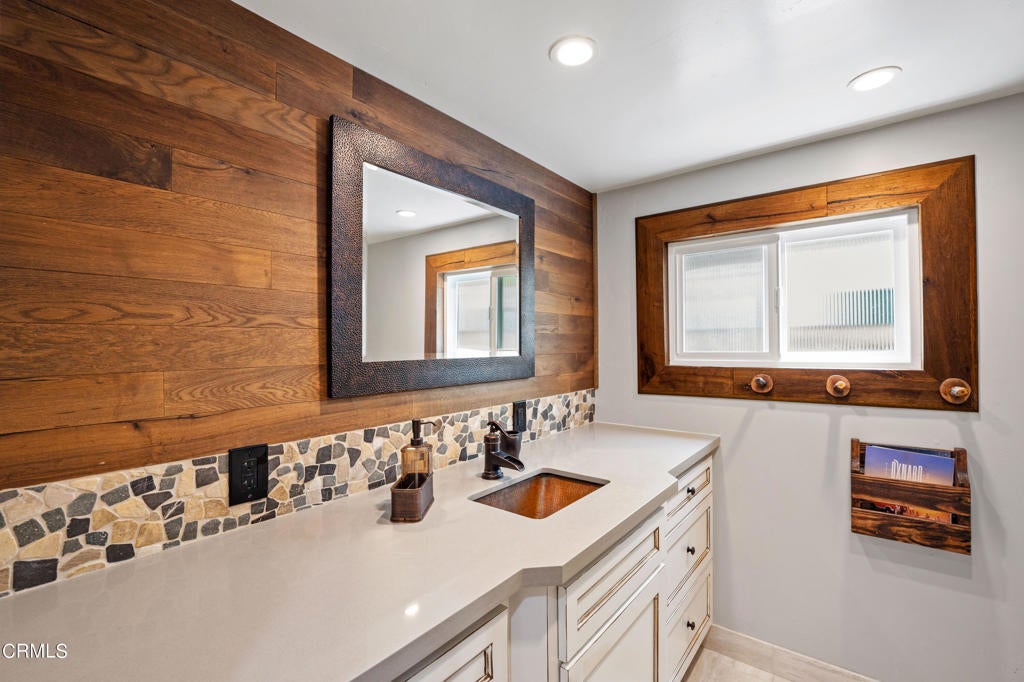 Oxnard, California, 93035, United States, 3 Bedrooms Bedrooms, ,3 BathroomsBathrooms,Residential,Active,1944049