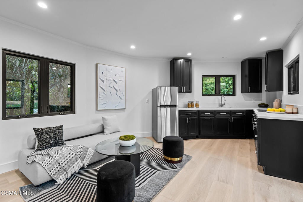 Westlake Village, California, 91362, United States, 5 Bedrooms Bedrooms, ,7 BathroomsBathrooms,Residential,Active,1985560