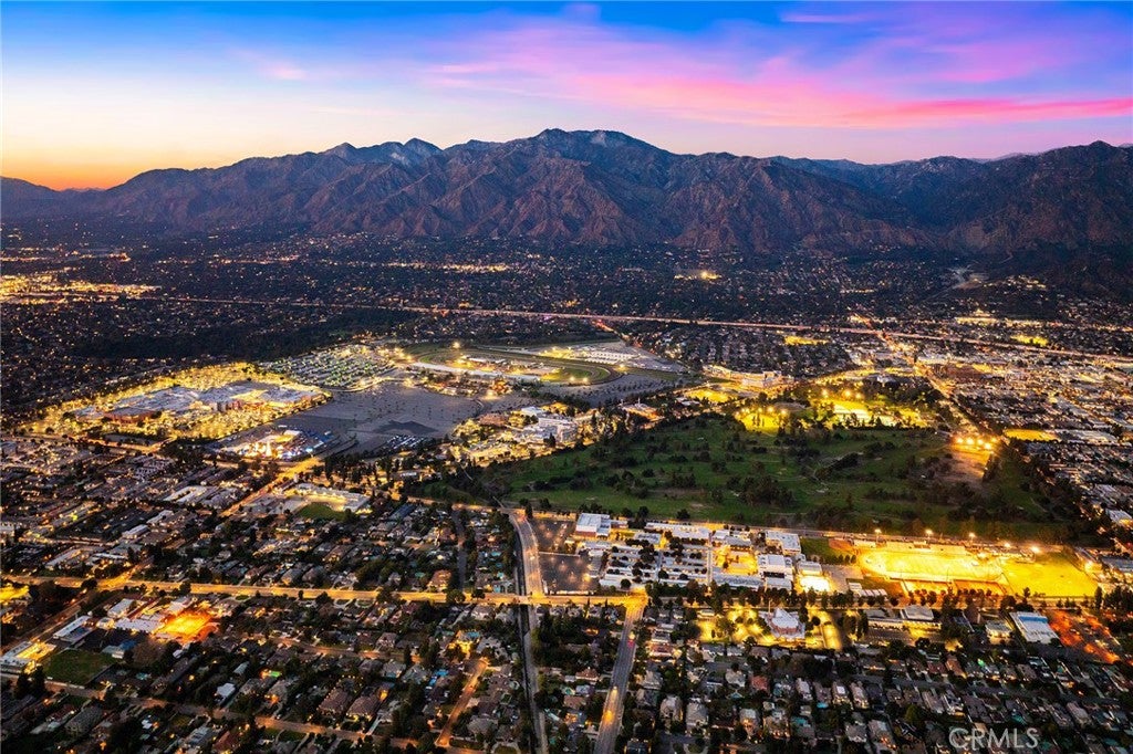 Arcadia, California, 91006, United States, 4 Bedrooms Bedrooms, ,5 BathroomsBathrooms,Residential,Active,2014620