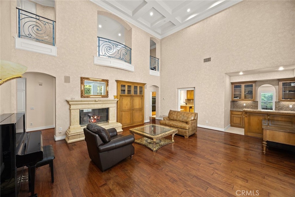 Arcadia, California, 91007, United States, 5 Bedrooms Bedrooms, ,6 BathroomsBathrooms,Residential,Active,1964469