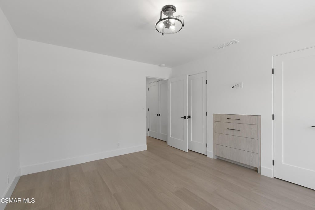 Westlake Village, California, 91361, United States, 3 Bedrooms Bedrooms, ,3 BathroomsBathrooms,Residential,Active,2031761