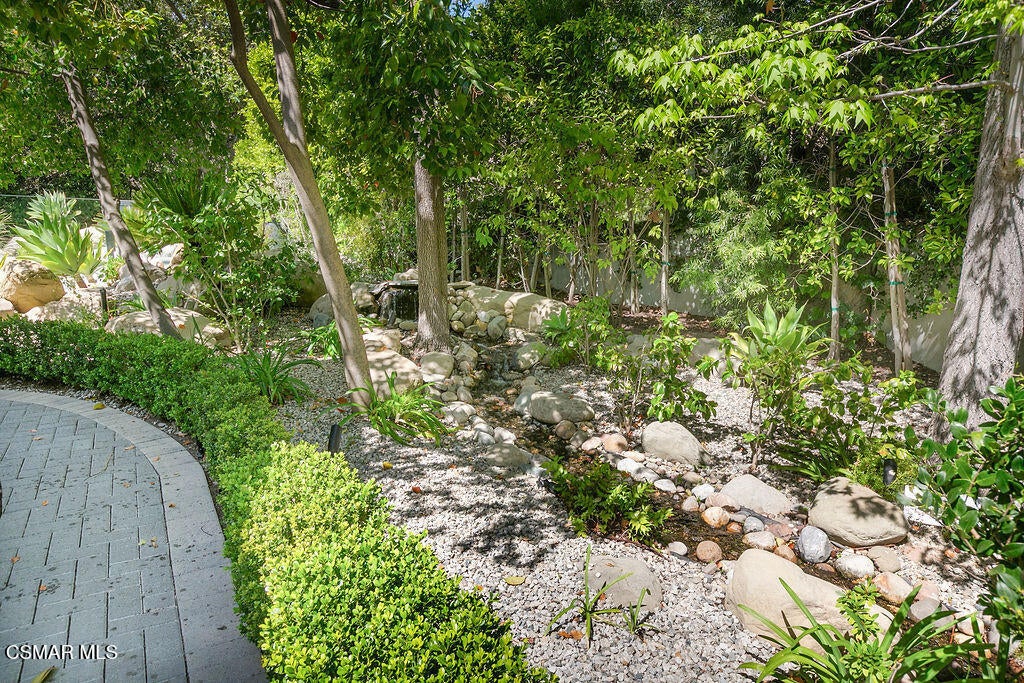 Westlake Village, California, 91362, United States, 6 Bedrooms Bedrooms, ,6 BathroomsBathrooms,Residential,Active,2031759