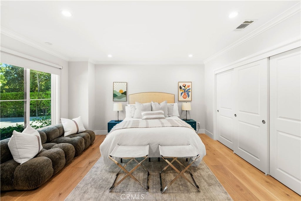 Pasadena, California, 91107, United States, 5 Bedrooms Bedrooms, ,6 BathroomsBathrooms,Residential,Active,1941367