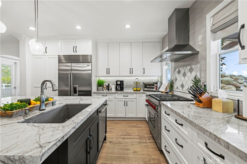 Castaic, California, 91384, United States, ,5 BathroomsBathrooms,Residential,Active,1798186