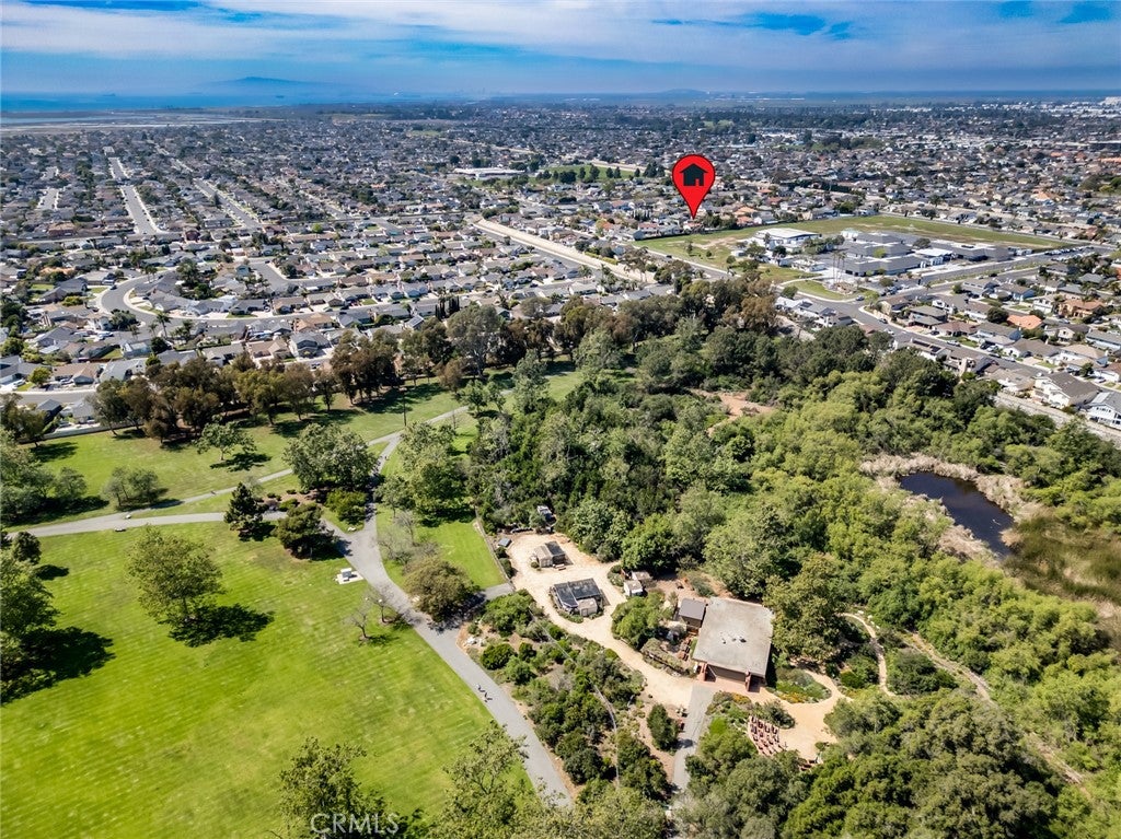 Huntington Beach, California, 92647, United States, 4 Bedrooms Bedrooms, ,3 BathroomsBathrooms,Residential,Active,2030516