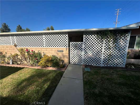 19204 AVENUE OF THE OAKS UNIT E, NEWHALL, CA 91321 - Image 1