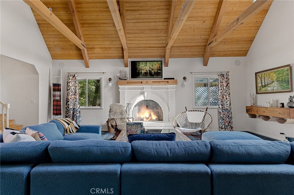 Lake Arrowhead, California, 92352, United States, 4 Bedrooms Bedrooms, ,4 BathroomsBathrooms,Residential,Active,1824526
