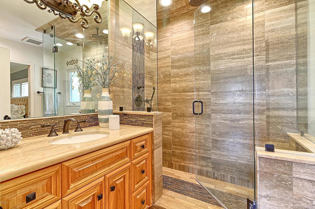 Ventura, California, 93003, United States, 4 Bedrooms Bedrooms, ,4 BathroomsBathrooms,Residential,Active,1944051