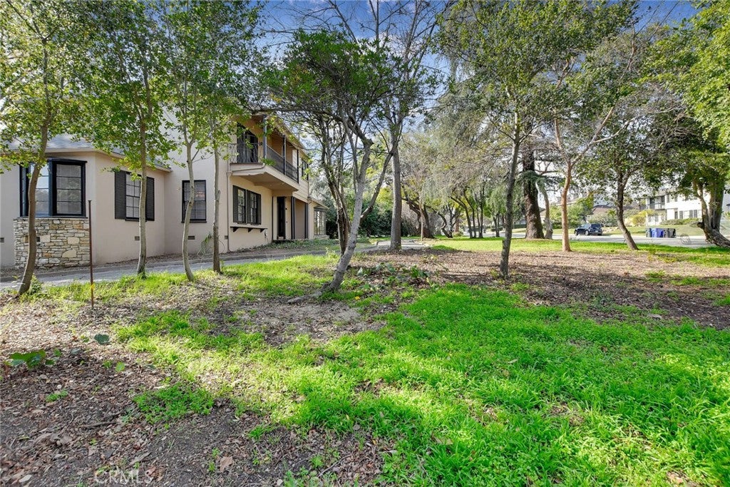 Pasadena, California, 91107, United States, 3 Bedrooms Bedrooms, ,3 BathroomsBathrooms,Residential,Active,1972145