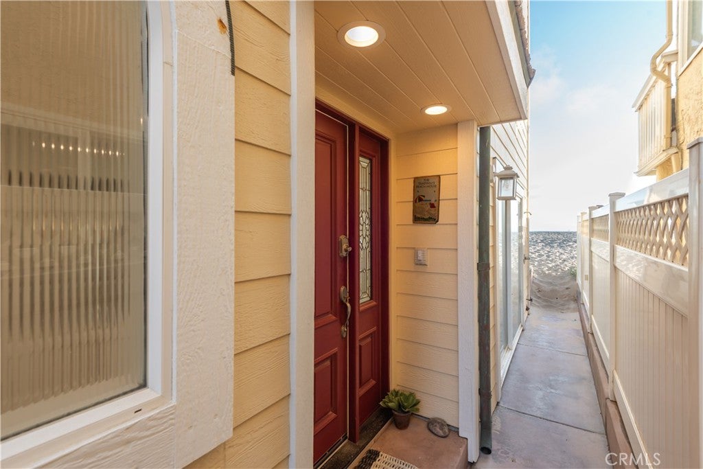 Oxnard, California, 93035, United States, ,4 BathroomsBathrooms,Residential,Active,1839447