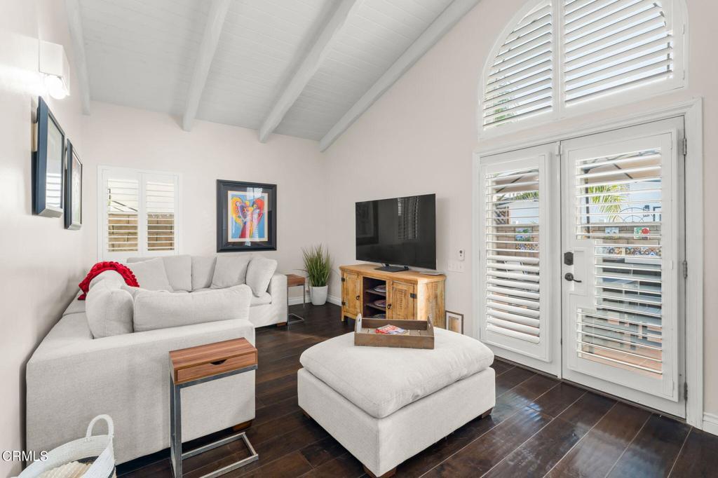 Oxnard, California, 93035, United States, 3 Bedrooms Bedrooms, ,3 BathroomsBathrooms,Residential,Active,2012910