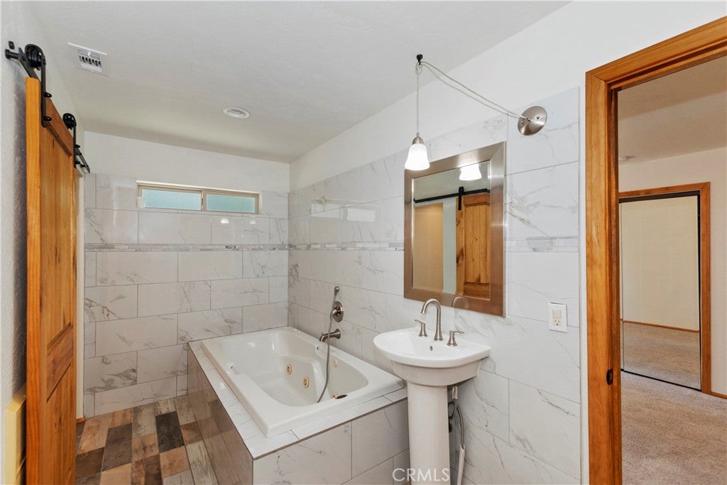 Big Bear City, California, 92314, United States, 7 Bedrooms Bedrooms, ,6 BathroomsBathrooms,Residential,Active,1998760