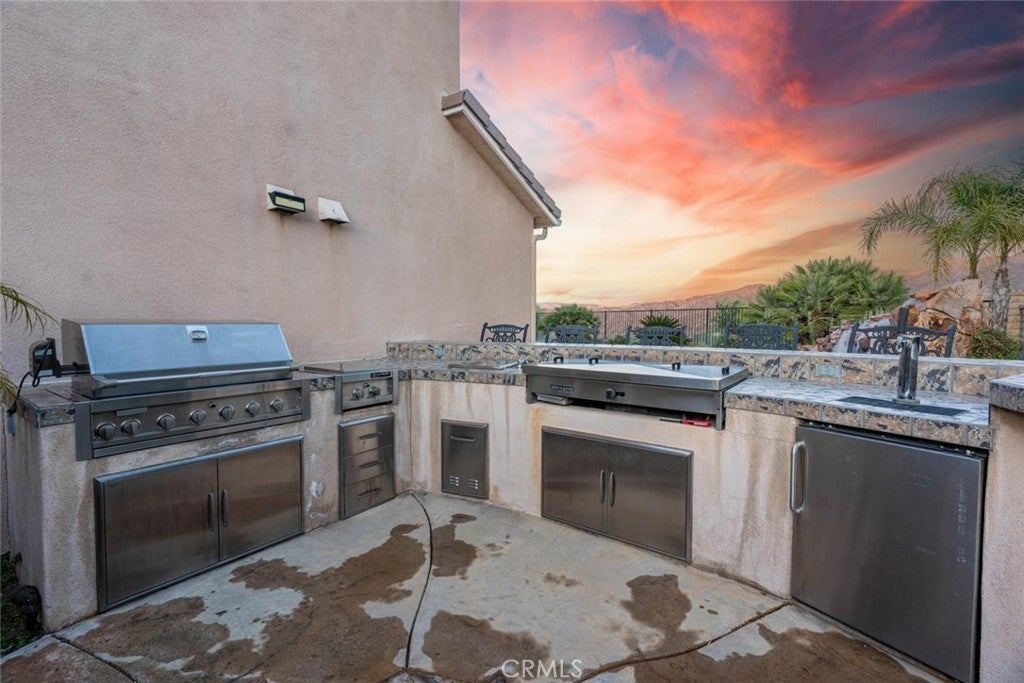 Canyon Country, California, 91387, United States, 5 Bedrooms Bedrooms, ,6 BathroomsBathrooms,Residential,Active,1914828