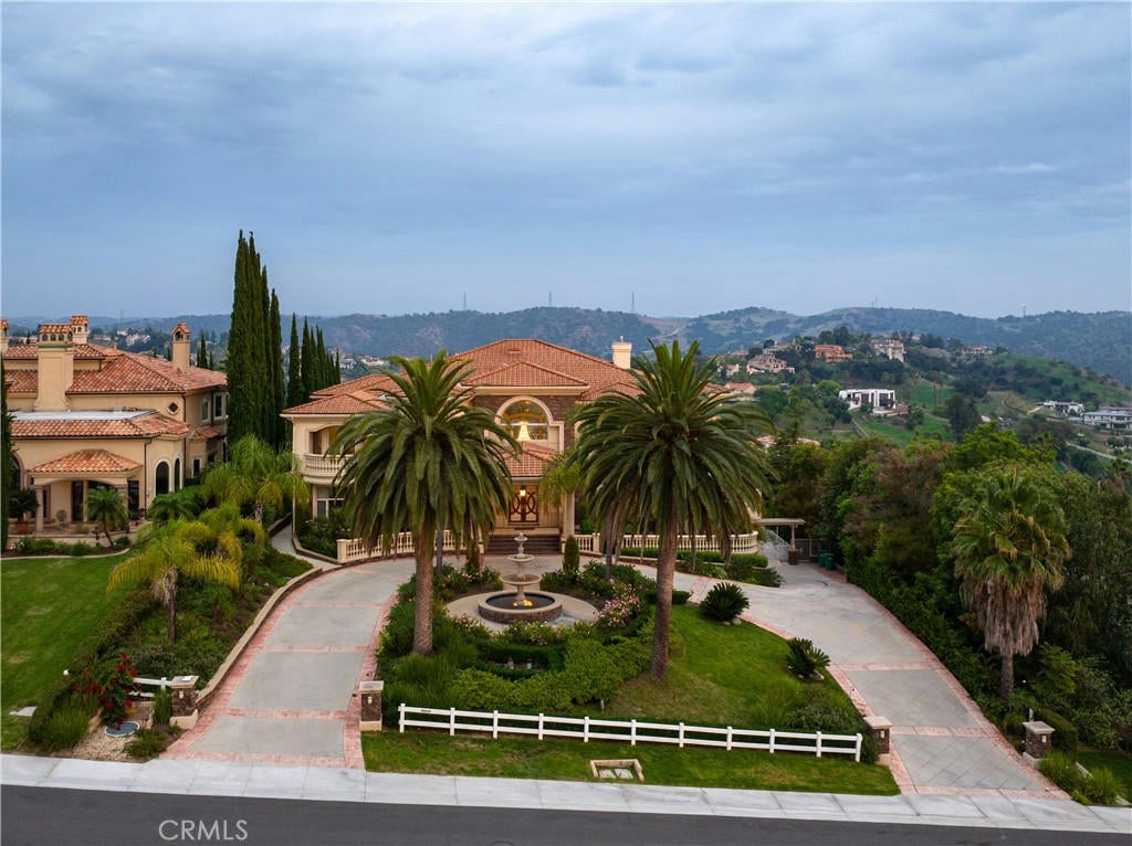 Diamond Bar, California, 91765, United States, ,13 BathroomsBathrooms,Residential,Active,1701829