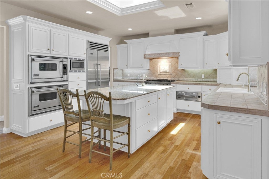 Templeton, California, 93465, United States, 3 Bedrooms Bedrooms, ,4 BathroomsBathrooms,Residential,Active,1899871