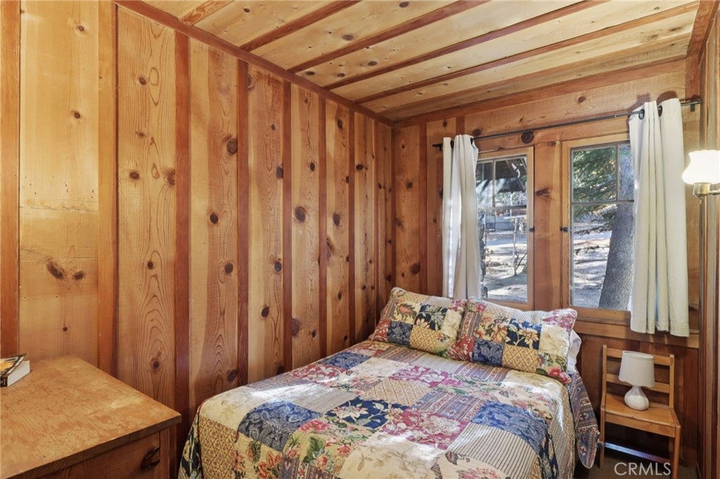 Big Bear Lake, California, 92315, United States, 4 Bedrooms Bedrooms, ,4 BathroomsBathrooms,Residential,Active,1988472