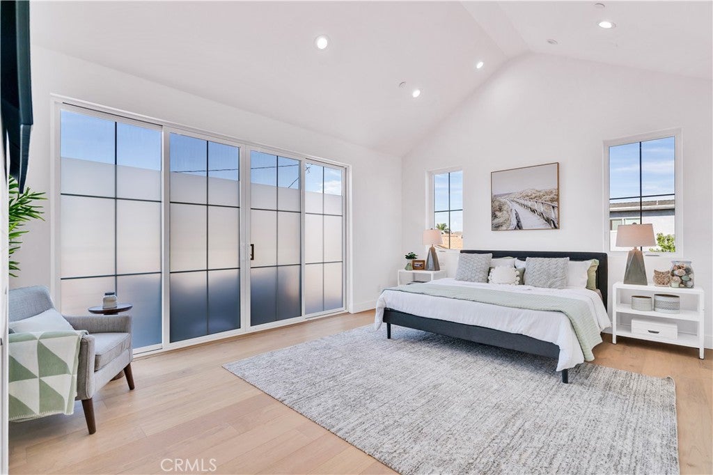 Redondo Beach, California, 90278, United States, 5 Bedrooms Bedrooms, ,5 BathroomsBathrooms,Residential,Active,2010192