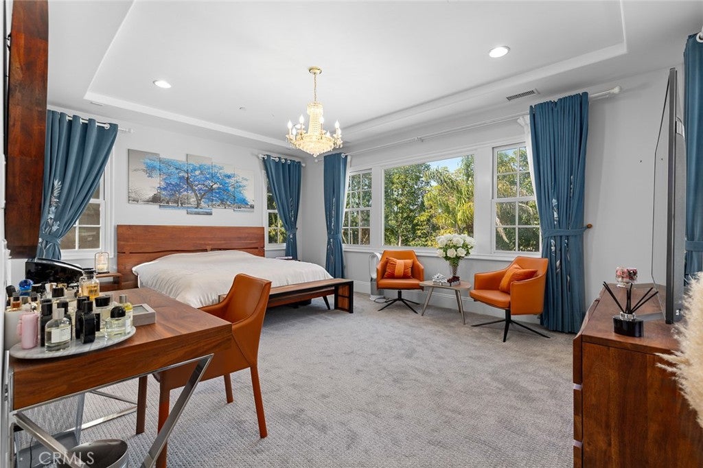 Huntington Beach, California, 92649, United States, 4 Bedrooms Bedrooms, ,4 BathroomsBathrooms,Residential,Active,1780402