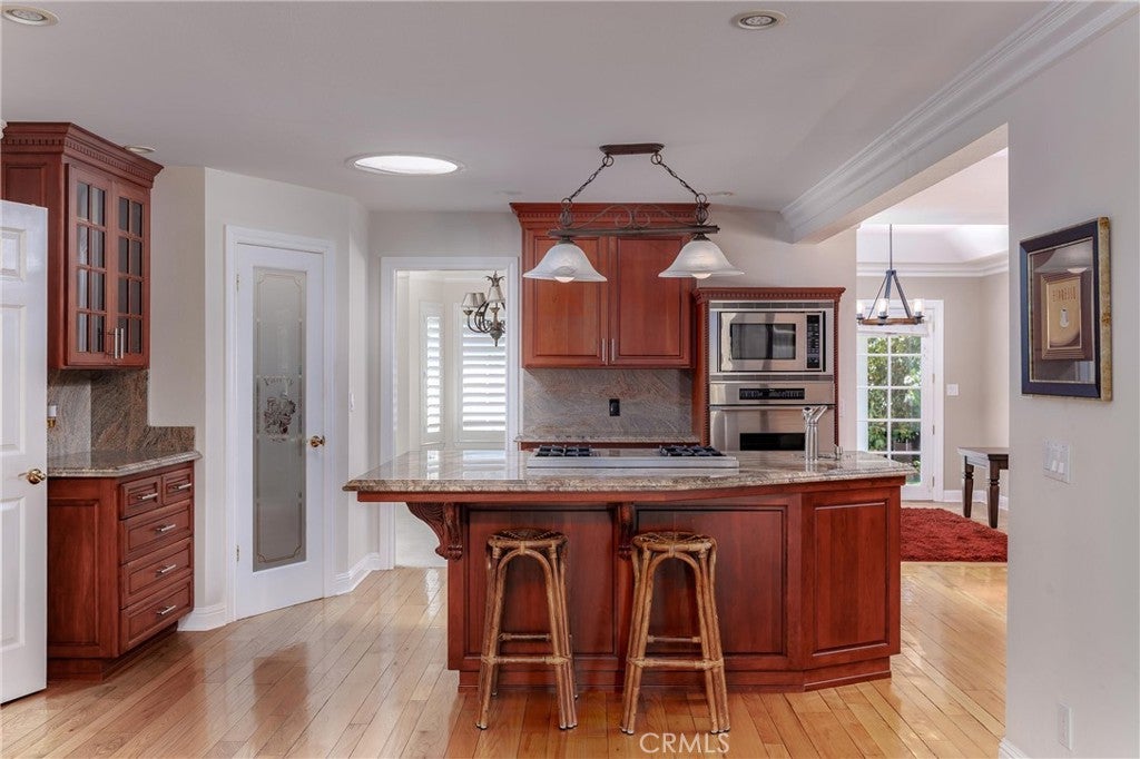 Paso Robles, California, 93446, United States, 4 Bedrooms Bedrooms, ,3 BathroomsBathrooms,Residential,Active,1973344