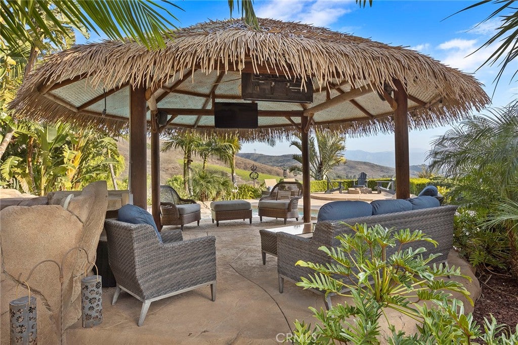 Yorba Linda, California, 92886, United States, 5 Bedrooms Bedrooms, ,3 BathroomsBathrooms,Residential,Active,2007661