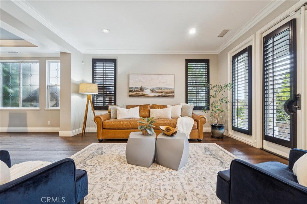 Valencia, California, 91354, United States, 6 Bedrooms Bedrooms, ,6 BathroomsBathrooms,Residential,Active,2008301