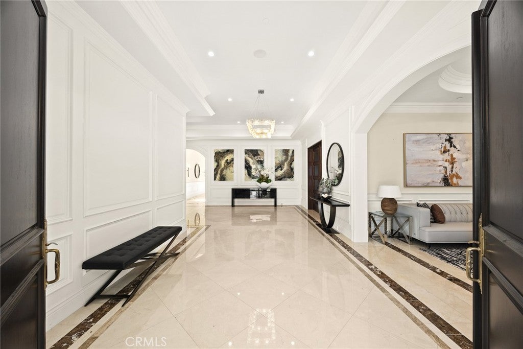 Arcadia, California, 91007, United States, 6 Bedrooms Bedrooms, ,7 BathroomsBathrooms,Residential,Pending,1898195