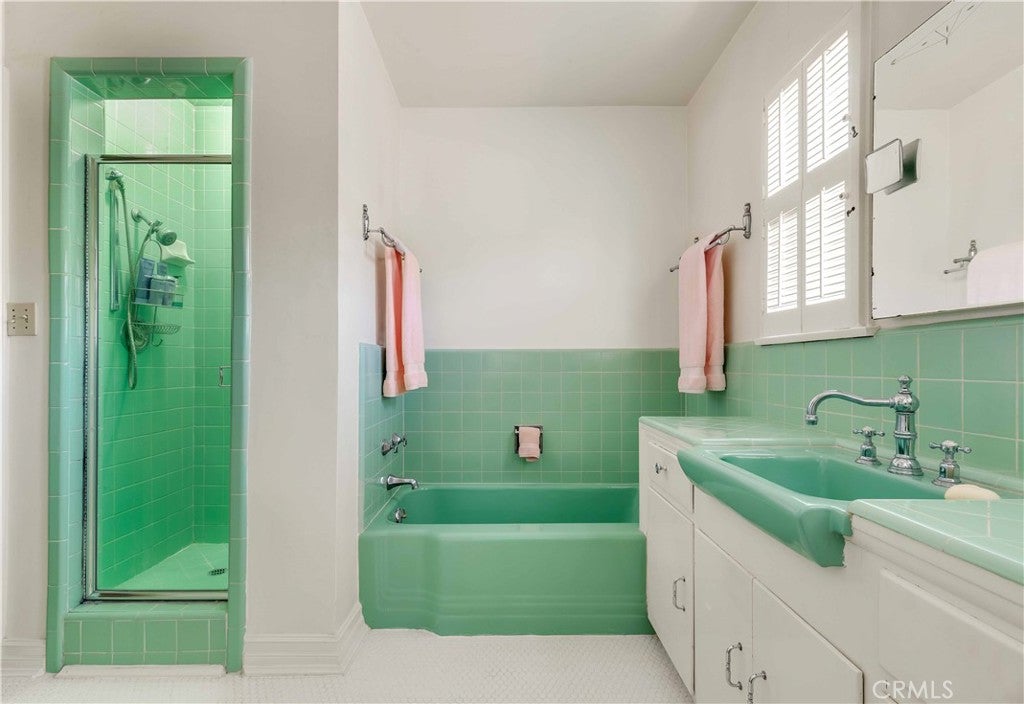 Arcadia, California, 91007, United States, 5 Bedrooms Bedrooms, ,4 BathroomsBathrooms,Residential,Active,1933725