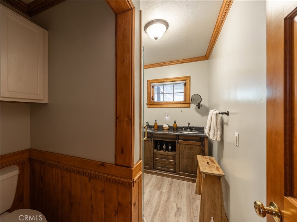 Big Bear Lake, California, 92315, United States, 4 Bedrooms Bedrooms, ,3 BathroomsBathrooms,Residential,Contingent,1945531