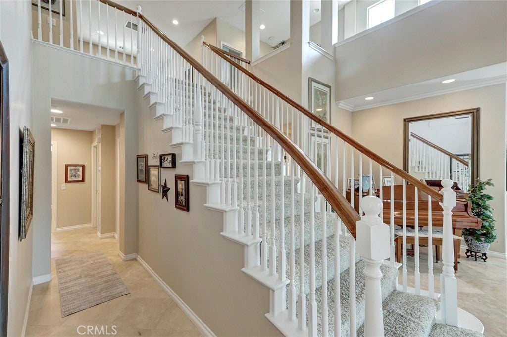 Murrieta, California, 92562, United States, 6 Bedrooms Bedrooms, ,5 BathroomsBathrooms,Residential,Active,1914833