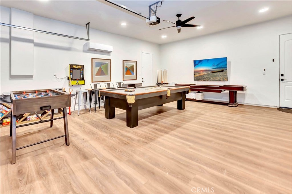 Indio, California, 92201, United States, 6 Bedrooms Bedrooms, ,5 BathroomsBathrooms,Residential,Active,1880350