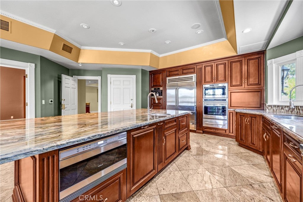 Arcadia, California, 91006, United States, 8 Bedrooms Bedrooms, ,10 BathroomsBathrooms,Residential,Active,1922498