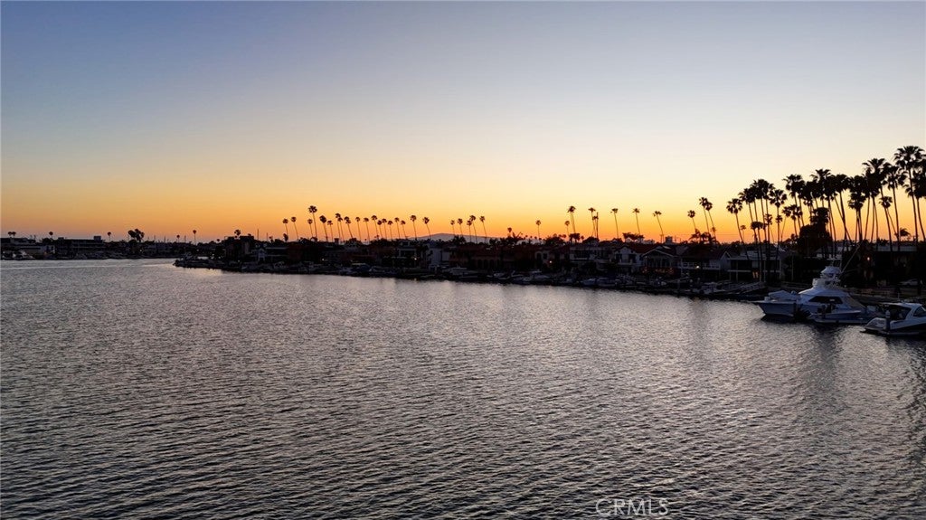 Long Beach, California, 90803, United States, 4 Bedrooms Bedrooms, ,4 BathroomsBathrooms,Residential,Active,1903219