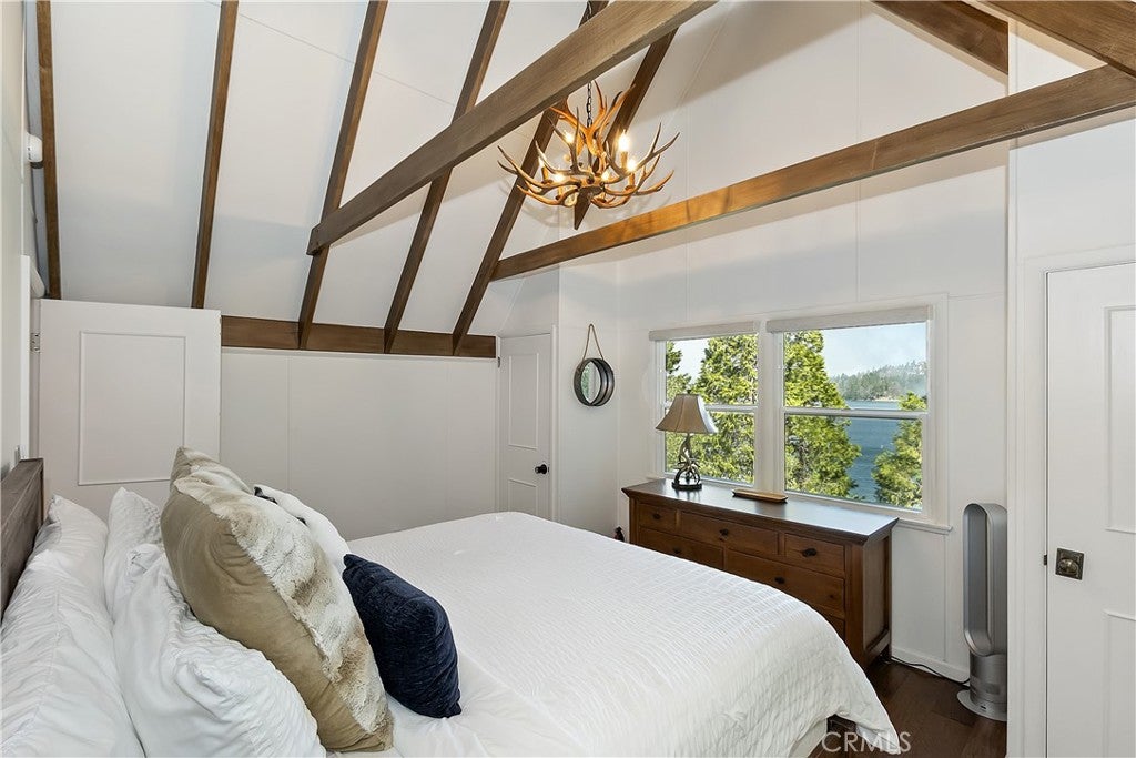 Lake Arrowhead, California, 92352, United States, 4 Bedrooms Bedrooms, ,3 BathroomsBathrooms,Residential,Active,1786792