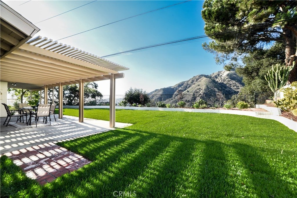 La Verne, California, 91750, United States, 3 Bedrooms Bedrooms, ,2 BathroomsBathrooms,Residential,Active,1998586