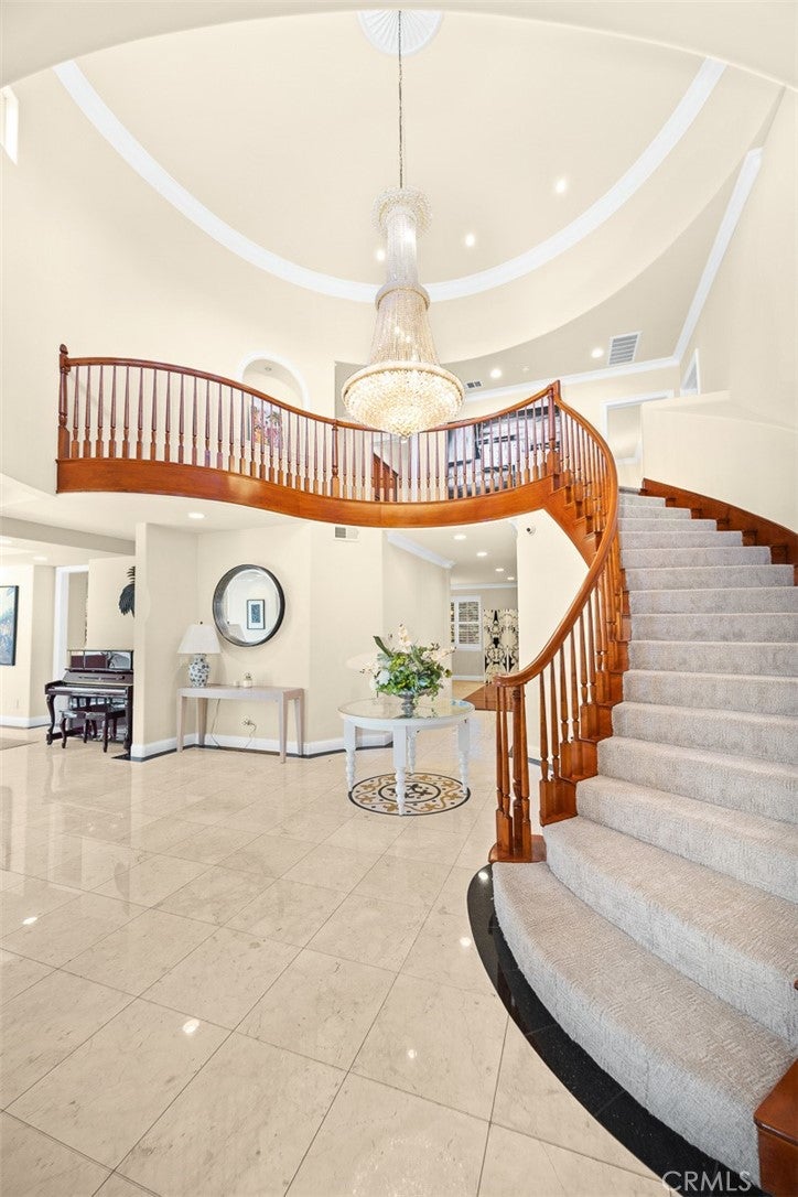 South Pasadena, California, 91030, United States, 4 Bedrooms Bedrooms, ,5 BathroomsBathrooms,Residential,Active,1968417