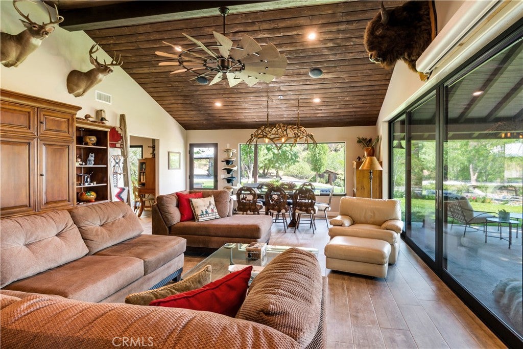 Oak Glen, California, 92399, United States, ,3 BathroomsBathrooms,Residential,Pending,1782592