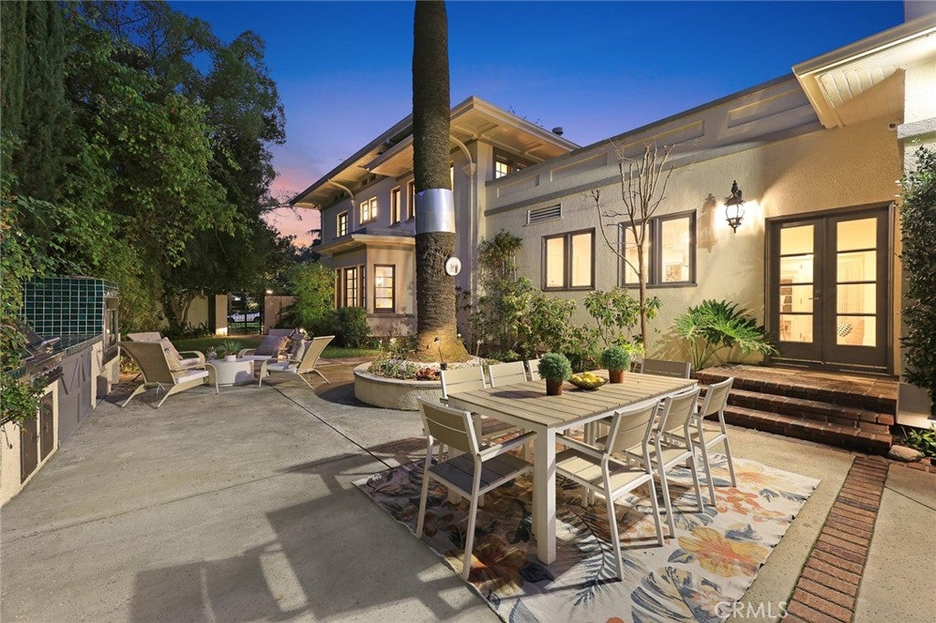 928 S El Molino Ave – image 45