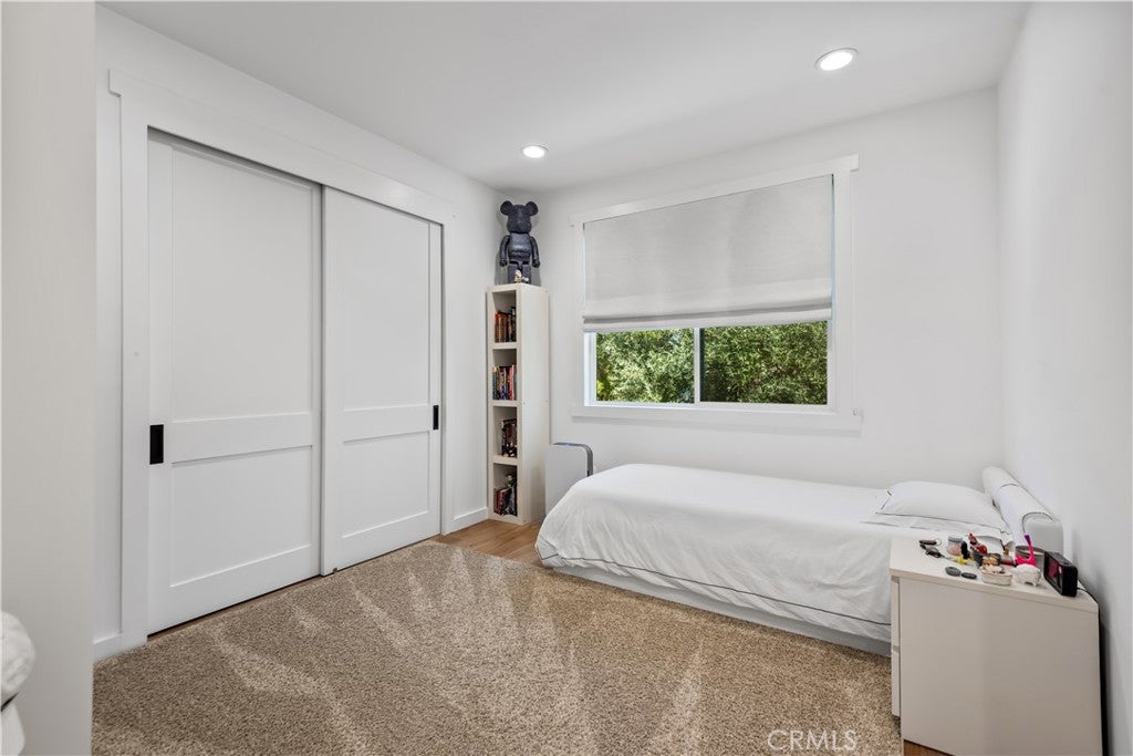 Calabasas, California, 91302, United States, 5 Bedrooms Bedrooms, ,5 BathroomsBathrooms,Residential,Active,1806958