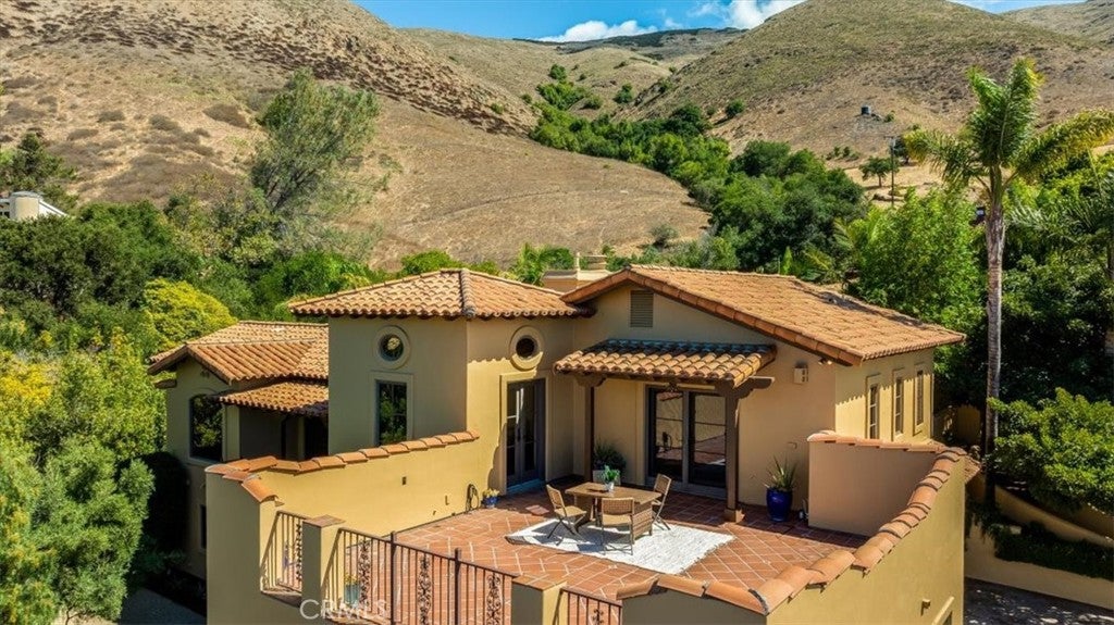 San Luis Obispo, California, 93401, United States, 5 Bedrooms Bedrooms, ,5 BathroomsBathrooms,Residential,Active,1943782